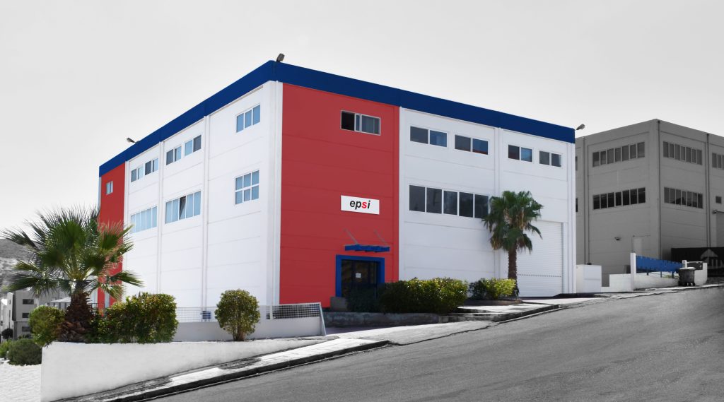 side3_TAIRISGROUP_BW-COLOR-050224